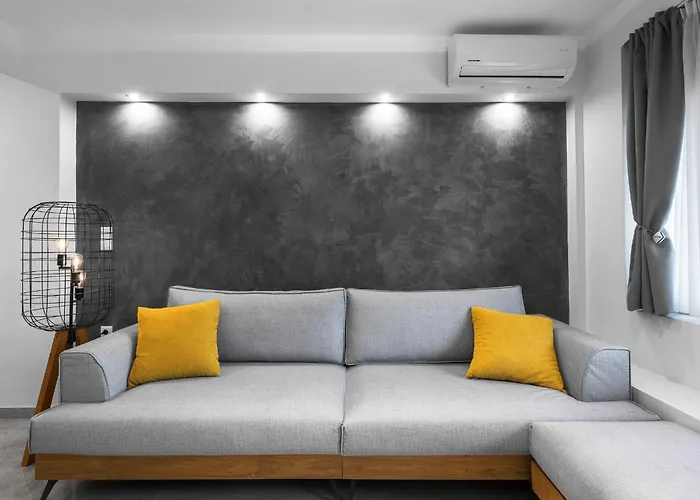 Wood N White, Nilie Hospitality Mgmt Apartmán Soluň